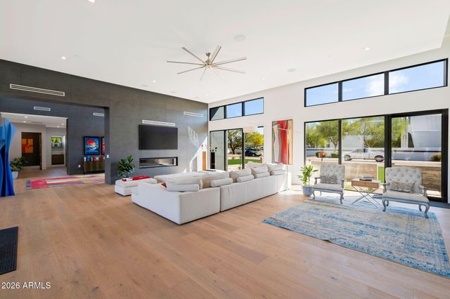 10420 N 64TH Place, Paradise Valley, AZ 85253