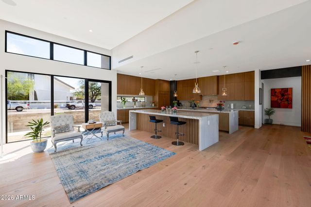 10420 N 64TH Place, Paradise Valley, AZ 85253