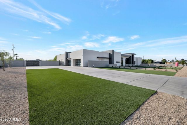 10420 N 64TH Place, Paradise Valley, AZ 85253