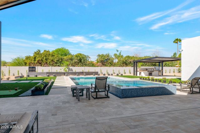 10420 N 64TH Place, Paradise Valley, AZ 85253