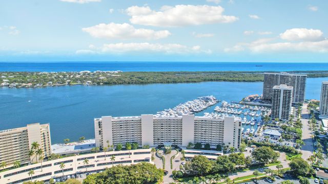 126 Lakeshore Drive 4260, North Palm Beach, FL 33408