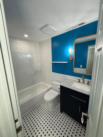 1561 Jennifer Court, D, Columbus, OH 43232