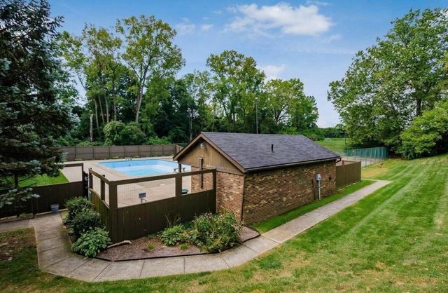 1561 Jennifer Court, D, Columbus, OH 43232