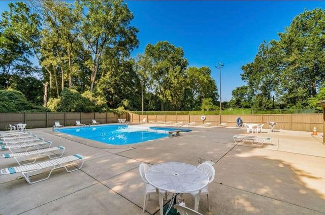1561 Jennifer Court, D, Columbus, OH 43232