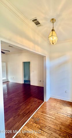 705 Forest Woods Drive, Byram, MS 39272