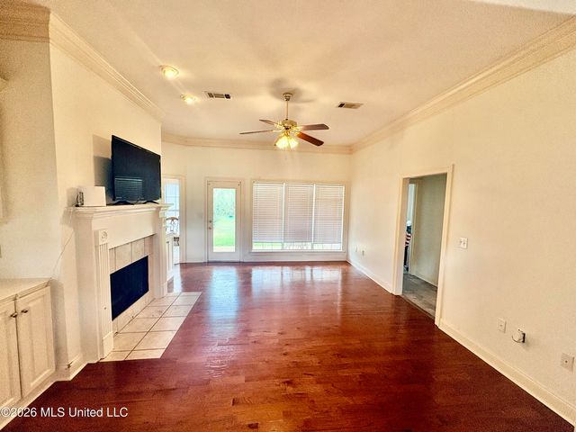 705 Forest Woods Drive, Byram, MS 39272