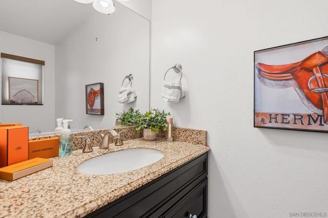 36775 Mesa Rd, Temecula, CA 92592