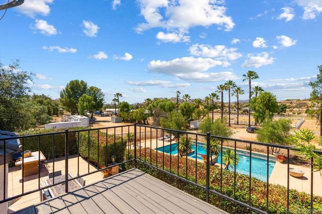36775 Mesa Rd, Temecula, CA 92592