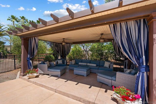 36775 Mesa Rd, Temecula, CA 92592