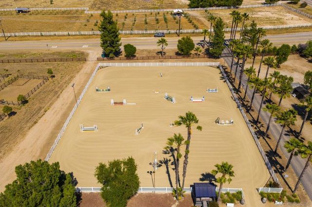 36775 Mesa Rd, Temecula, CA 92592