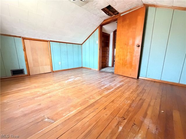 712 Mcdaniel Avenue, Minerva, OH 44657