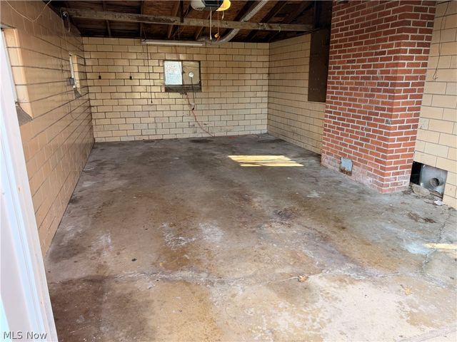 712 Mcdaniel Avenue, Minerva, OH 44657