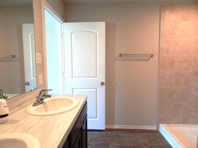 16785 Lonely Pines Drive, Conroe, TX 77302