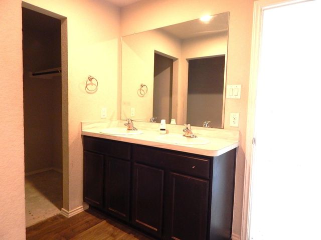 16785 Lonely Pines Drive, Conroe, TX 77302