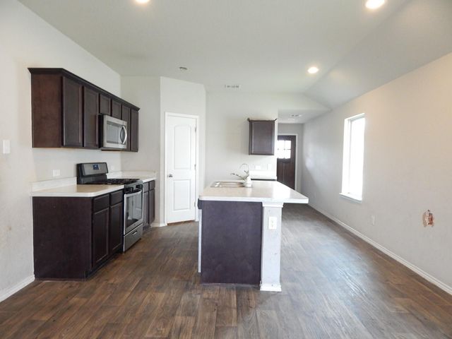 16785 Lonely Pines Drive, Conroe, TX 77302