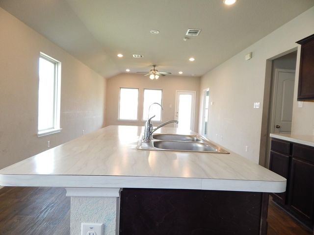 16785 Lonely Pines Drive, Conroe, TX 77302