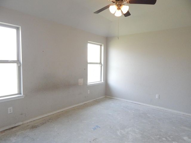 16785 Lonely Pines Drive, Conroe, TX 77302