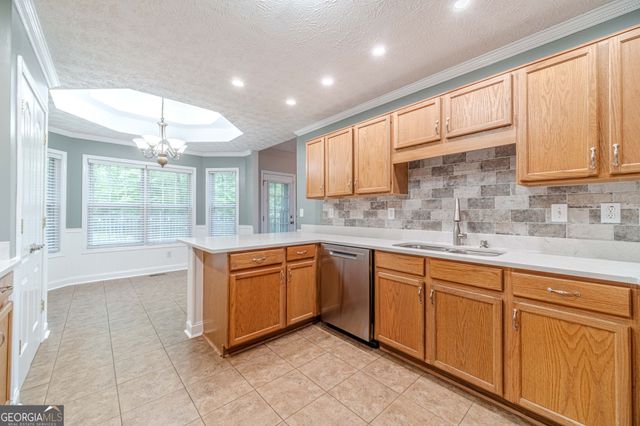 694 Willowwind Drive, Loganville, GA 30052