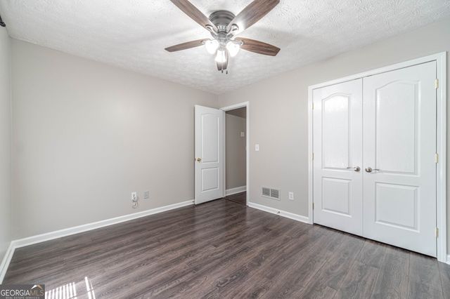 694 Willowwind Drive, Loganville, GA 30052