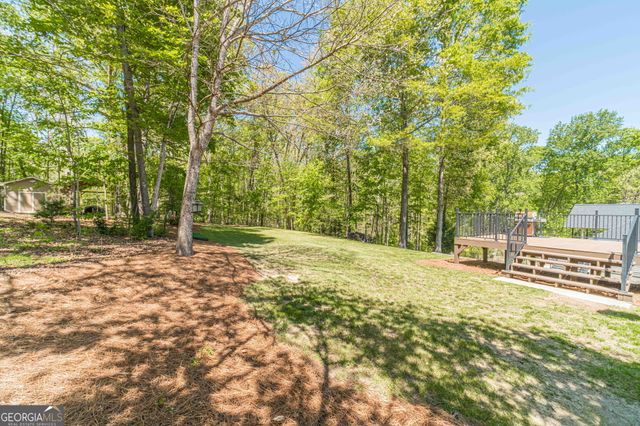 694 Willowwind Drive, Loganville, GA 30052