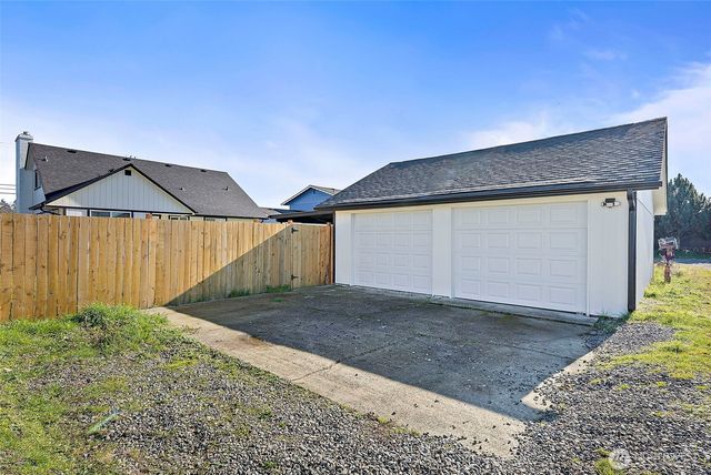 7424 S Puget Sound Avenue, Tacoma, WA 98409