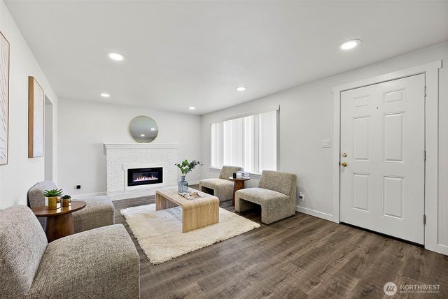 7424 S Puget Sound Avenue, Tacoma, WA 98409