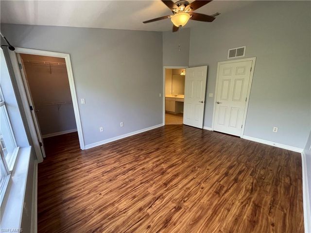 16090 Caldera LN 18, Naples, FL 34110