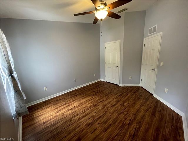 16090 Caldera LN 18, Naples, FL 34110