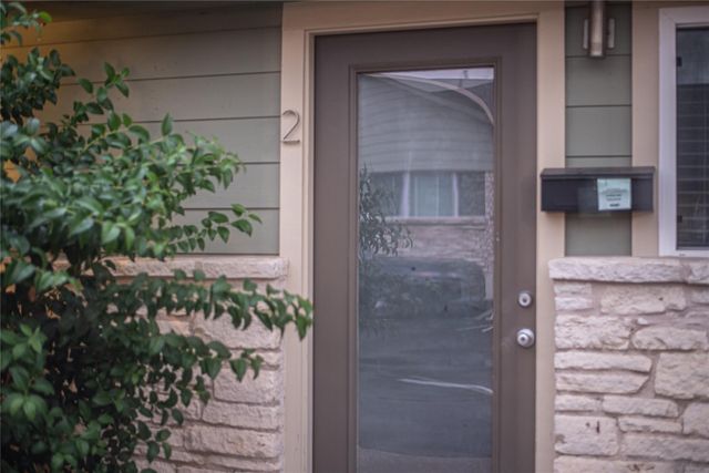 1309 E 52nd ST 2, Austin, TX 78723