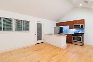 1309 E 52nd ST 2, Austin, TX 78723