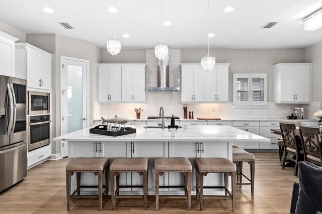 7631 PARADISO DRIVE, Apollo Beach, FL 33572