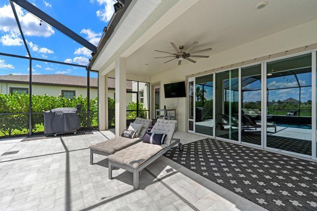7631 PARADISO DRIVE, Apollo Beach, FL 33572