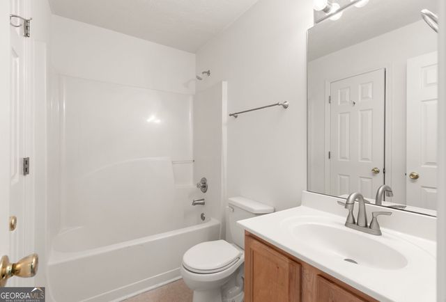 2596 Avery Park Circle, Atlanta, GA 30360