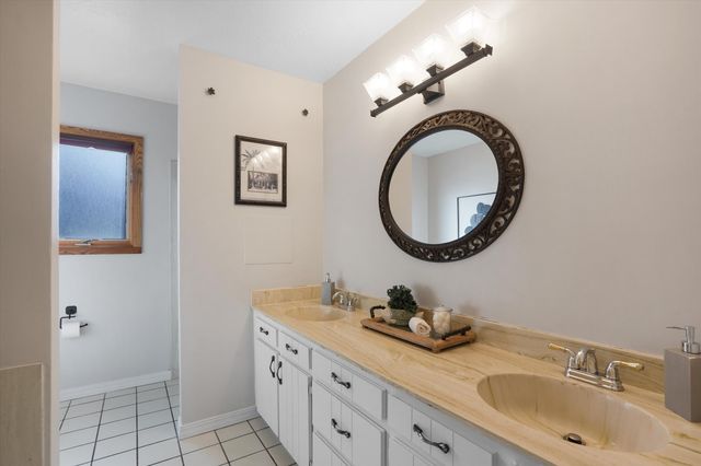 3901 Big Sky Drive NE, Albuquerque, NM 87111