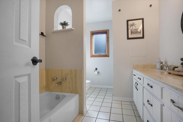 3901 Big Sky Drive NE, Albuquerque, NM 87111