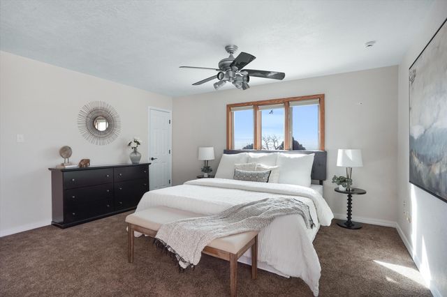 3901 Big Sky Drive NE, Albuquerque, NM 87111