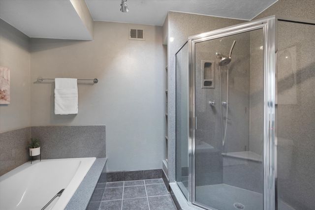 3901 Big Sky Drive NE, Albuquerque, NM 87111