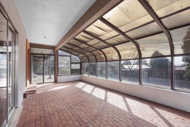 3901 Big Sky Drive NE, Albuquerque, NM 87111