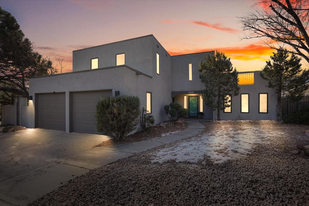 3901 Big Sky Drive NE, Albuquerque, NM 87111