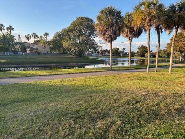 10320 SW 154th Cir Ct 8, Miami, FL 33196