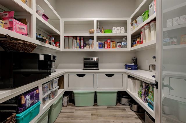 835 Hidden View Acres Drive, Blanchard, OK 73010