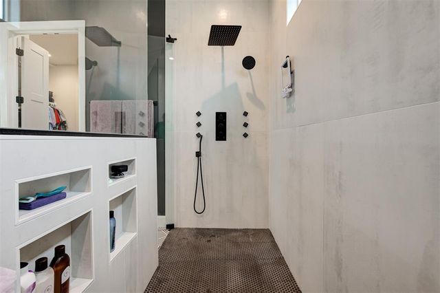 835 Hidden View Acres Drive, Blanchard, OK 73010