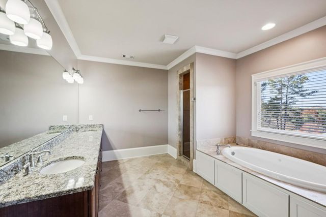 1043 Antioch NE Drive, Brookhaven, GA 30319