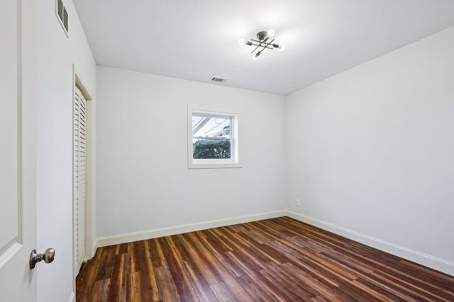 1043 Antioch NE Drive, Brookhaven, GA 30319