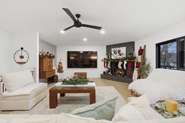 3 Albala Lane, Hot Springs Village, AR 71909