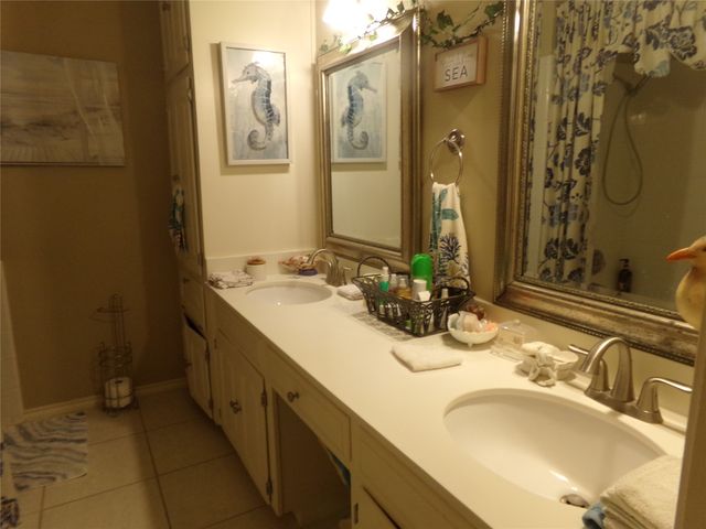 5110 Wedgefield Road, Granbury, TX 76049