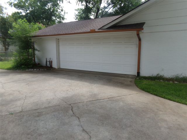 5110 Wedgefield Road, Granbury, TX 76049