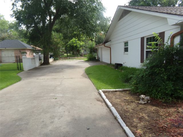 5110 Wedgefield Road, Granbury, TX 76049