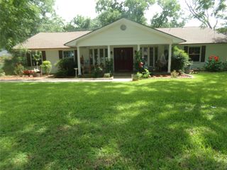 5110 Wedgefield Road, Granbury, TX 76049