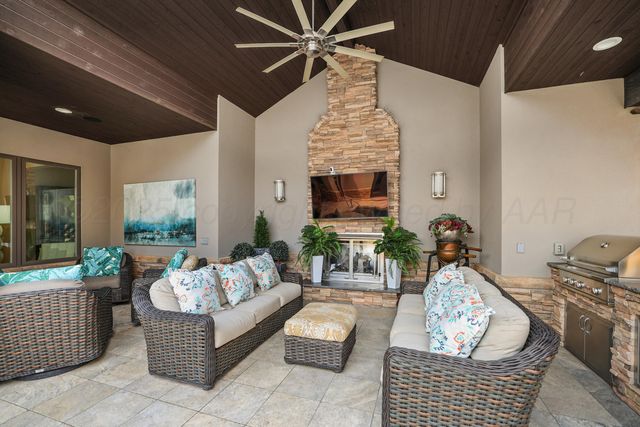 6011 TUSCANY Village, Amarillo, TX 79119